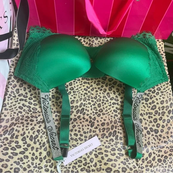 NEW VICTORIAS SECRET SEXY PUSH-UP BRA - Picture 8 of 13